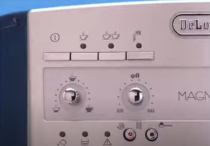 DeLonghi 3300 Interfere